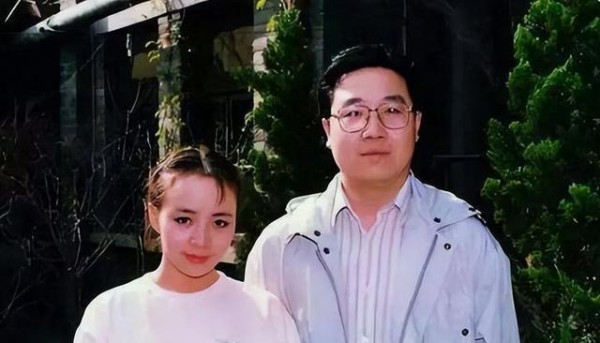 巴图坦诚心声：不怨父亲英达，不妒弟弟英如镝，直言无需认祖归宗