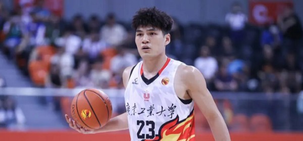陈国豪为什么没入国家队