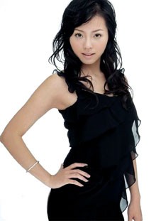 黄健翔离婚和张靓颖有关？