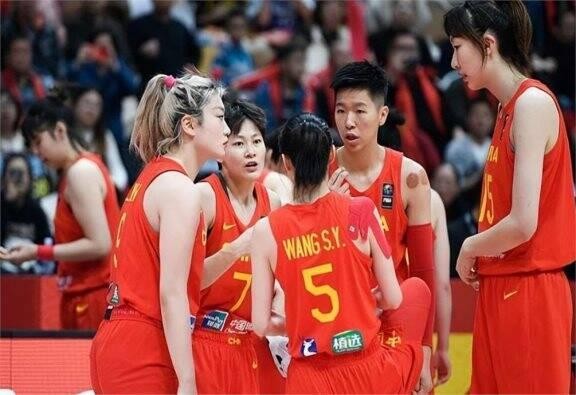 刘禹彤：我享受关于篮球的一切，为何缺席赛场？