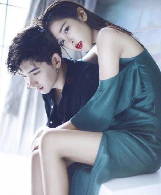 林珊珊大白离婚：两人已于半年前离婚但还是好朋友