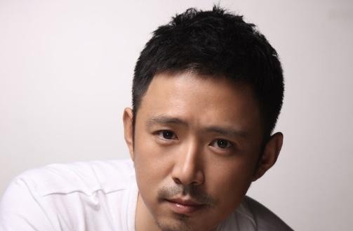 “苏明哲”家庭出身不一般，妻子是《知否》中的她，粉丝：太般配
