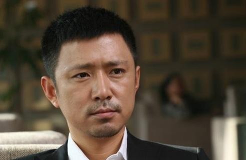 “苏明哲”家庭出身不一般，妻子是《知否》中的她，粉丝：太般配