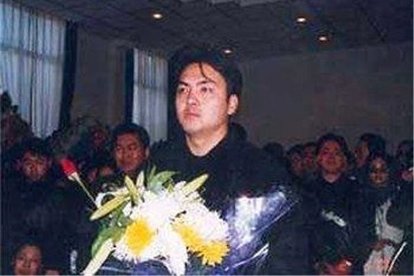 刘丹是别人害的吗 还珠格格的香妃刘丹车祸命运是怎么回事