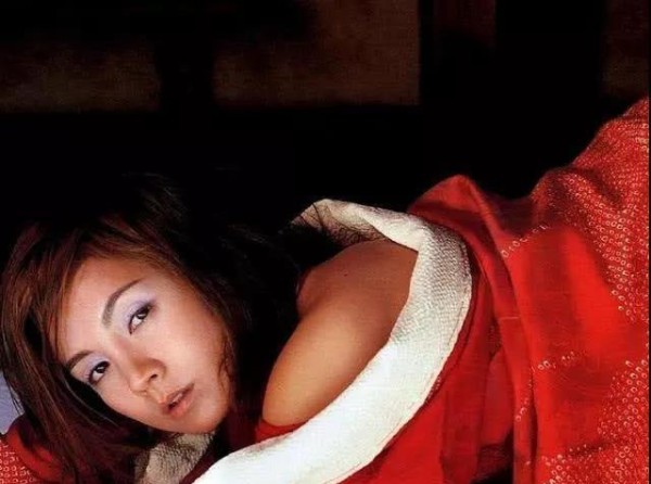 迪迦奥特曼演员现状大古已婚，丽娜清纯形象崩塌，被传“下海”