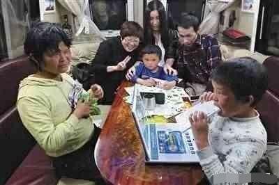 因长得像马云走红，获马云资助还住进别墅，如今已发福不像马云