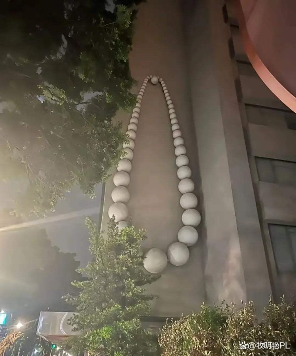 大S汪小菲婚姻纠葛：揭秘明星婚姻与企业兴衰的复杂关系