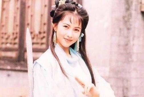 香港明星老了为何普遍都很穷？他们花钱干嘛了？这是把钱当纸巾了