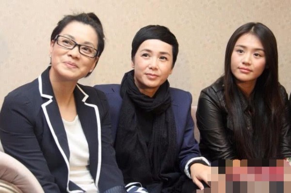 娱乐圈的这些人竟然还有这层关系，竟然一点都看不出来