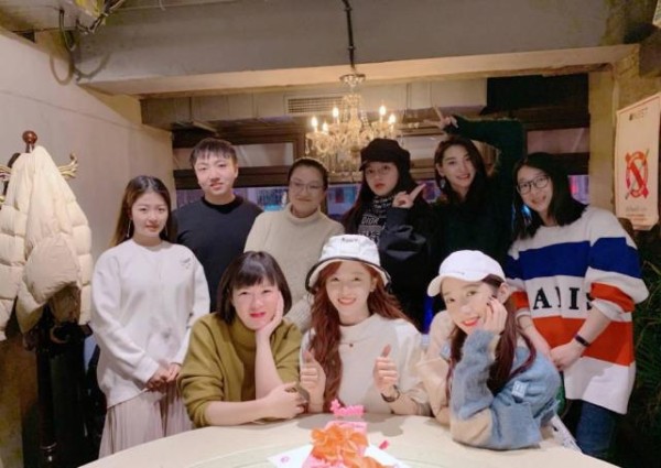 为什么火箭少女改了队长？乐华为啥不捧孟美岐吴宣仪程潇排挤她？