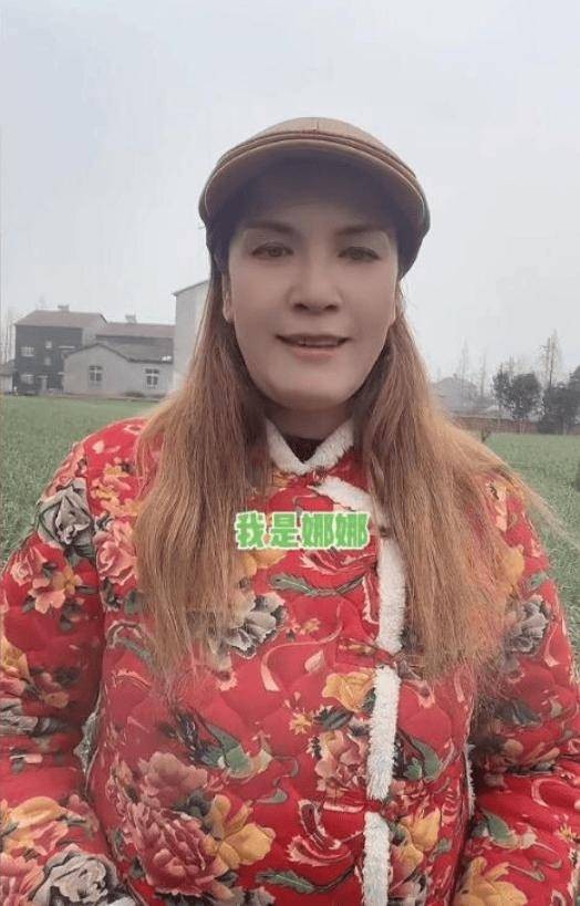 她今年飞升速度，碾压全体明星 从网红到歌手的传奇转变