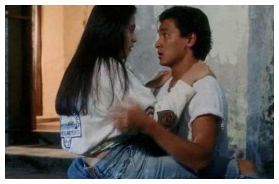 为什么说刘德华人品好？30年前和王祖贤的这张剧照说明了一切！