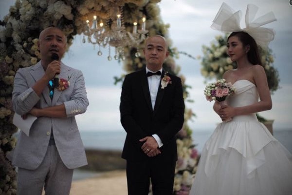 柳岩包贝尔婚礼事件真相 包贝尔伴娘门至今无法释怀