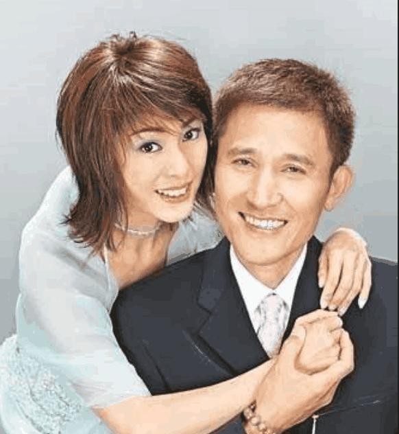 “只恋爱不结婚”的明星夫妻, 吴君如幸福, 田朴珺不甘, 而她遗憾