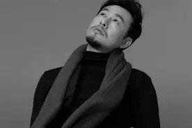 姜尘再晒聊天记录,虽未主动提及,却直指张颂文换演员耍大牌视频封面