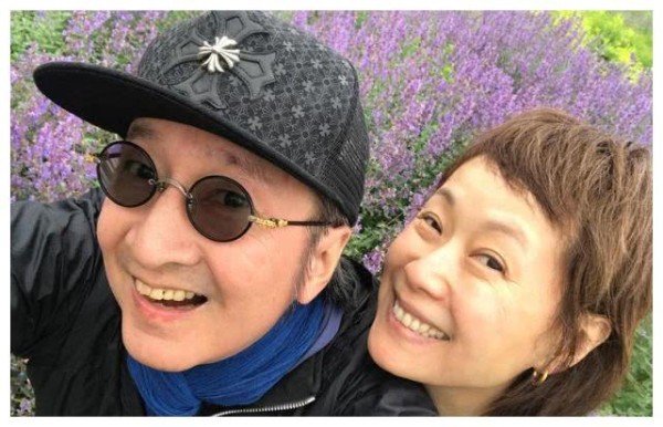 真情真意的明星夫妻，相爱39年无绯闻，今56岁越来越有夫妻相