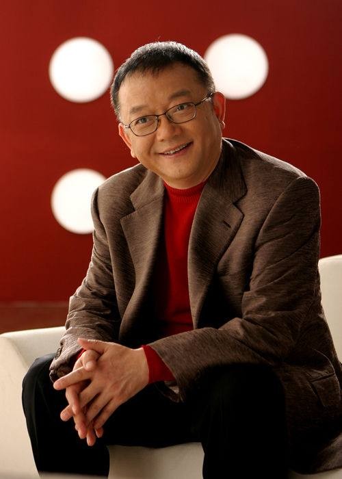 老来得子的三位男星，他儿子和外甥一样大，他儿子被关晓彤收了！