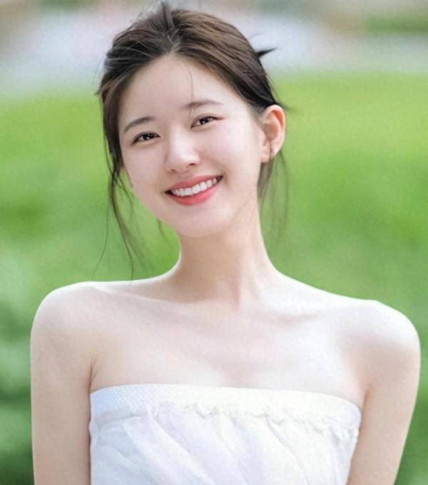 赵露思生病后收到好几个本子