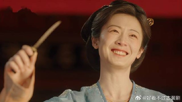 胜意跑去投案自首,却不下跪认罪,在公堂上拔刀自尽!