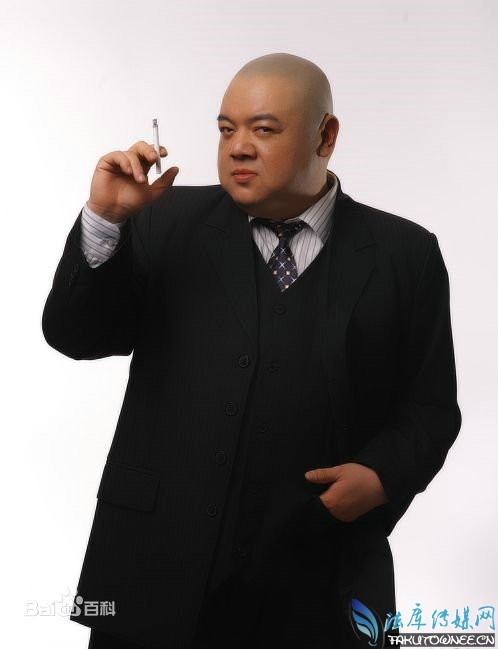 田不易对张小凡好吗？青云志田不易的扮演者是谁？
