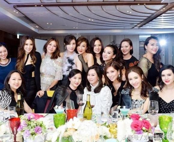 黎姿为李嘉欣庆生，两美同框却因脸僵和美颜过度遭网友吐槽