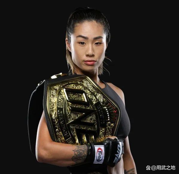 张伟丽领衔UFC明星联队大战ONE明星联队！