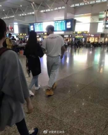 李荣浩杨丞琳领证真的假的 工作人员回应暗藏玄机 第4张