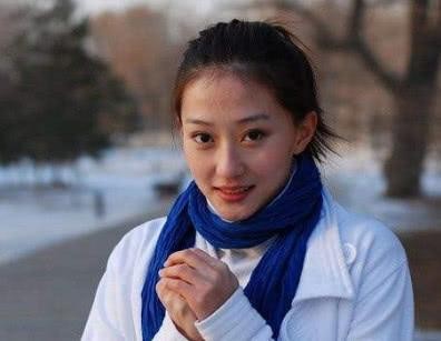 秀恩爱的刘英和王龙是夫妻吗？