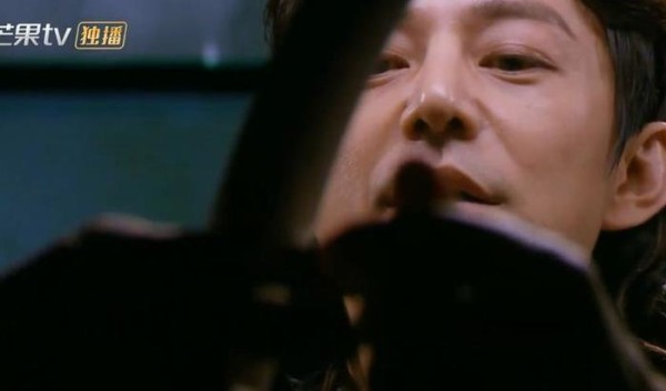 吴昕第一次上《大侦探》就当了“凶手”，探案过程连何炅都佩服！