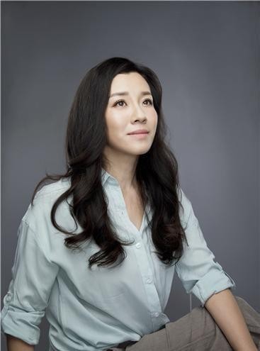 刘琳“终于”红了，和大导演恋爱三年被抛弃，如今低调嫁入豪门