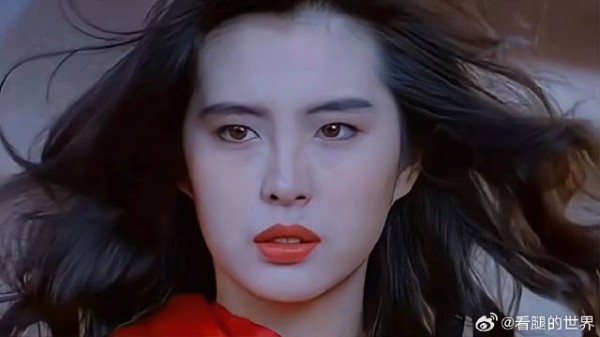 传奇美女王祖贤,年轻时的气质有多绝?