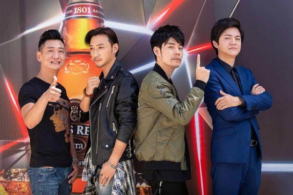 山寨明星乱象：商演接到手软，碰瓷明星拍广告，有人一个月赚25万