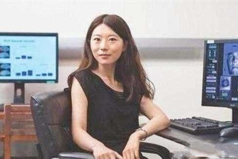 以750分考入清华的14岁小神童，今留学美国后留美任职，有错吗？