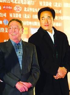 新《定军山》讲述幕后爱情