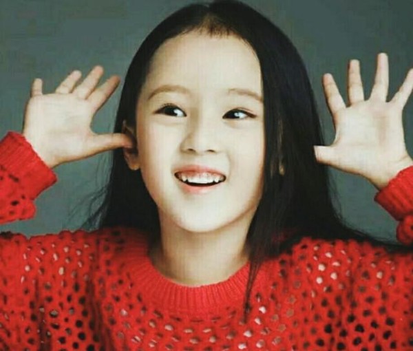她不愧是鹿晗妹妹, 和Tfboys很亲密, 网友: 这人生开挂了吧!