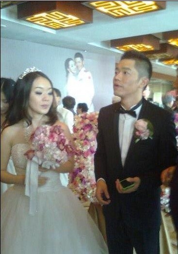 凤凰传奇曾毅低调大婚 江涛陈思思见证