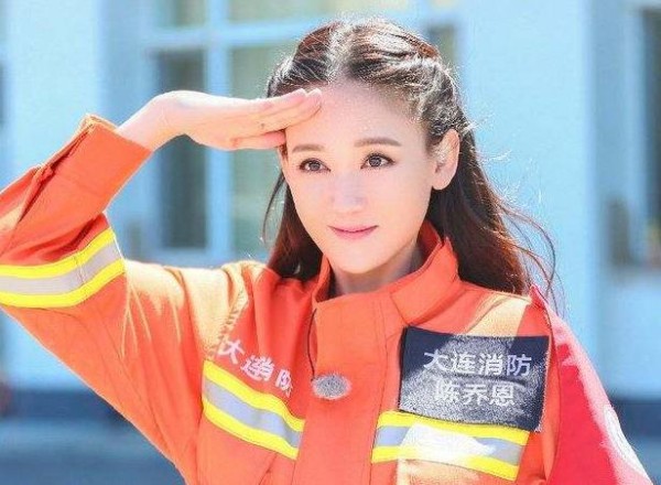 盘点娱乐圈明星不为人知的怪癖:有的喜欢吊威亚,有的喜欢穿牛仔裤