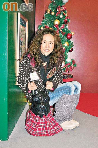 宣萱不满恋情变卖点替新婚罗嘉良开心(图)