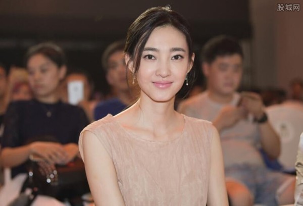 王丽坤于和伟什么关系