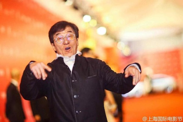 盘点娱乐圈这些背景深厚的明星们, 每一位都无人敢黑