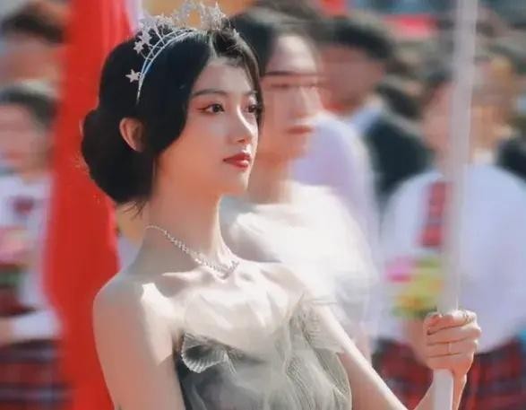 抖音搜索女明星是什么梗？搜索女明星梗详情介绍[多图]图片4