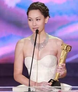 TVB女高层权力恶斗堪比宫廷剧，三位看似好姐妹·