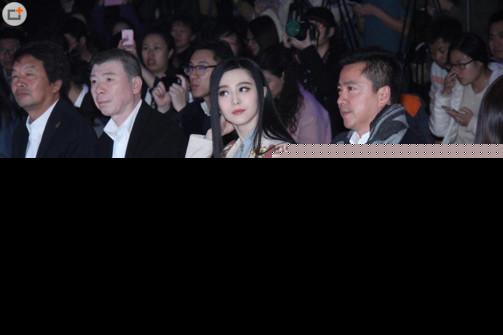 范冰冰和这些大佬的关系如此之好，为何独爱“实力平平”的李晨！