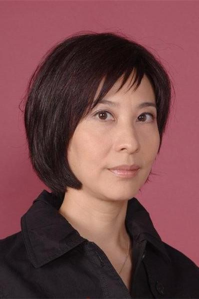 TVB老戏骨和同剧女星不和，在片场互不理睬，婚后坚持丁克