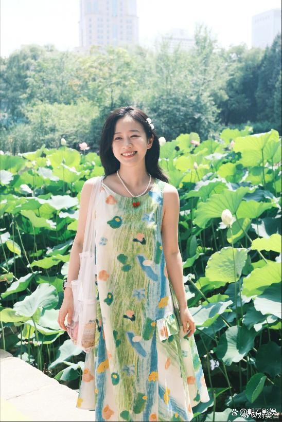 刘美含自曝谈恋爱 男友应聘私信引爆全网
