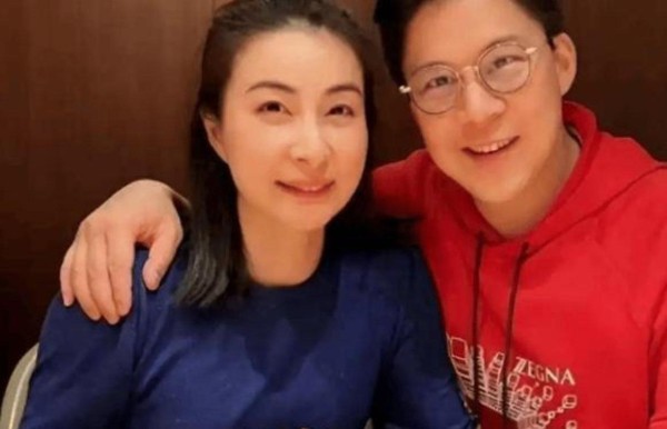 郭晶晶想破脑袋也想不到，弟媳南风带异域风情比三弟还小六岁
