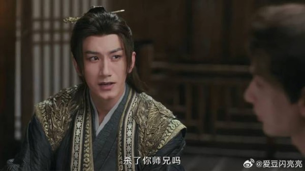 笛飞声带来证人,李莲花才知,竟是师兄主动邀战