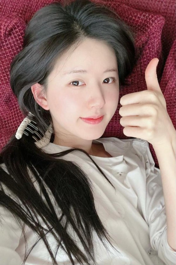 赵露思说当初签银河酷娱是不想红