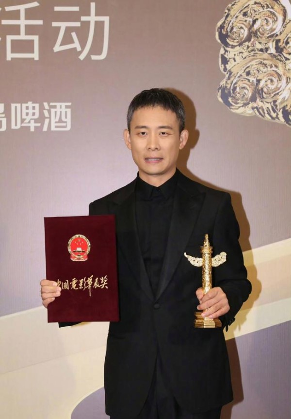 张译：从地下室龙套到国家一级演员 演技铸就辉煌