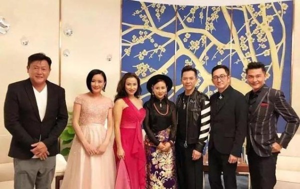 魏骏杰变成发福大叔? 说说香港那些胖若两人的明星!